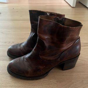 Freebird leather boots size 9